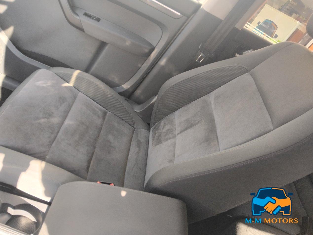 Volkswagen Touran 1.4 tsi Highline 140cv dsg 7 posti unico proprietario
