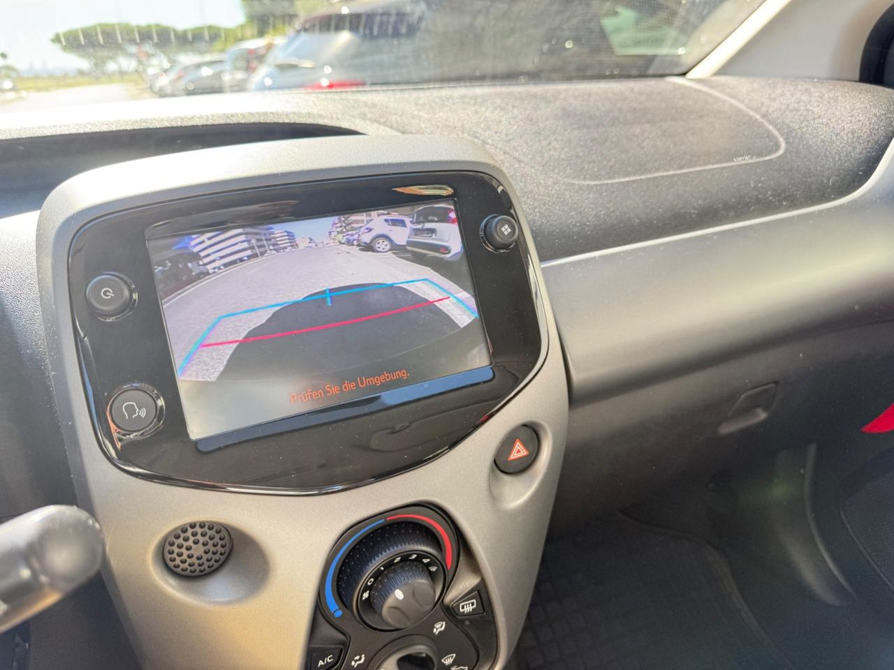 Toyota Aygo 1.0 VVT-i 72 CV 5 porte x-play MMT LED NAVI KAMERA PDC BLUETOOTH CERCHI 16