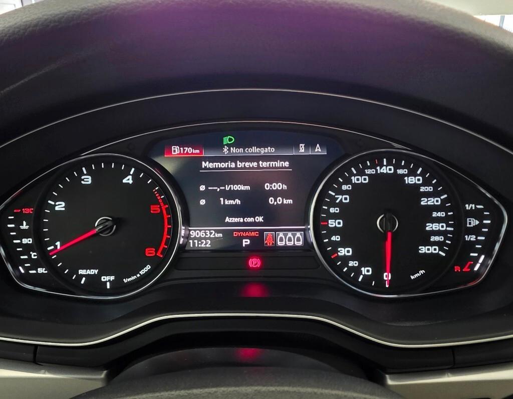 Audi A4 Avant 30 TDI/136 CV S tronic Business Advanced