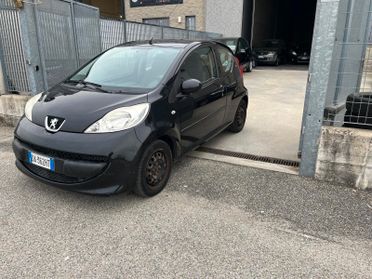 Peugeot 107 1.0 68CV 3p. Plaisir 2Tronic AUTOMATICA, NO CLIMA