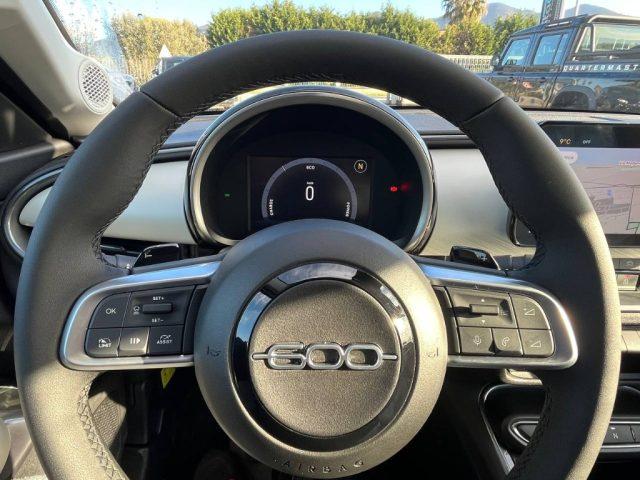 FIAT 600 Hybrid 110 CV DCT MHEV La Prima II