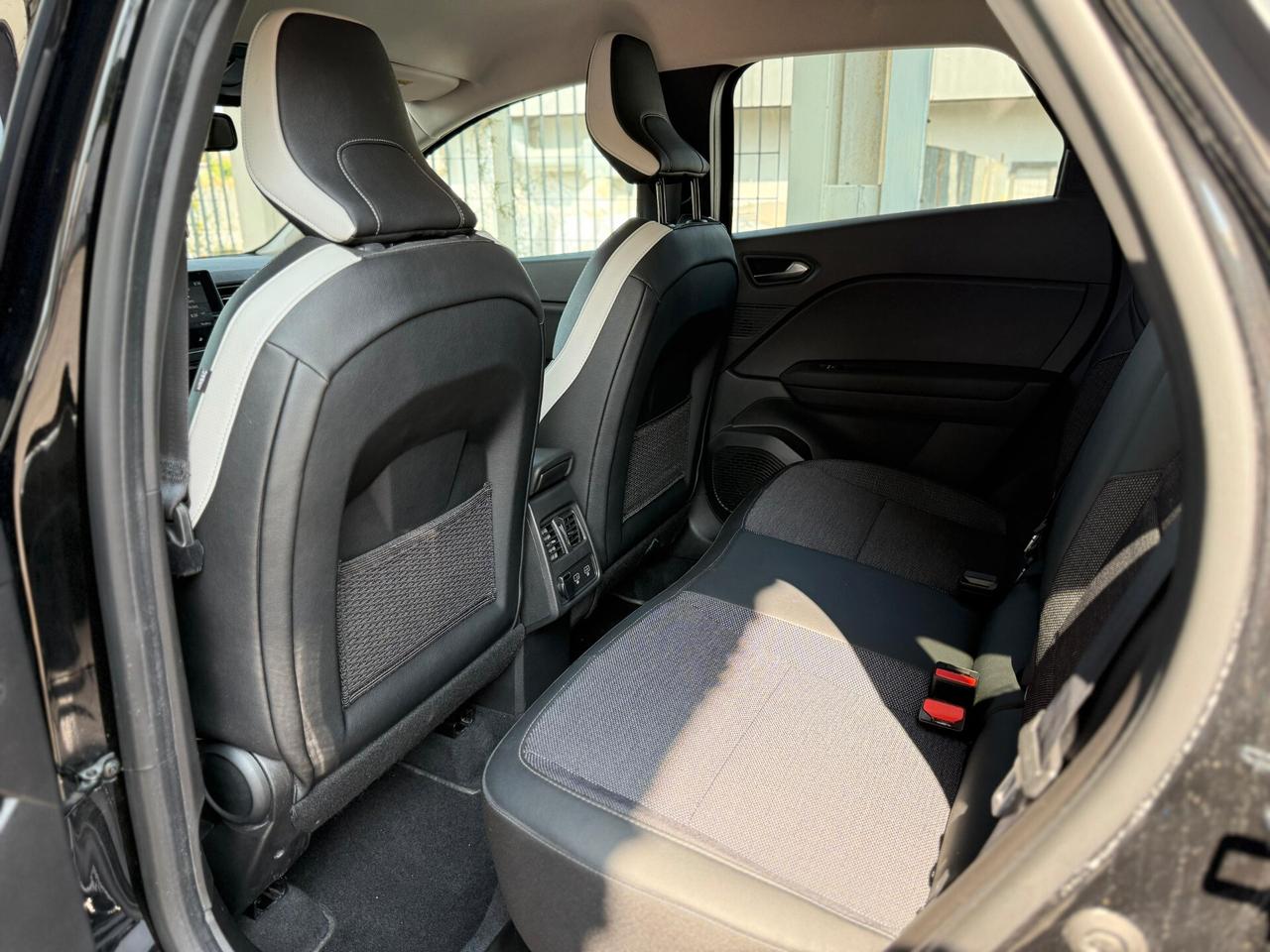 Renault Captur TCe 90 CV Intens