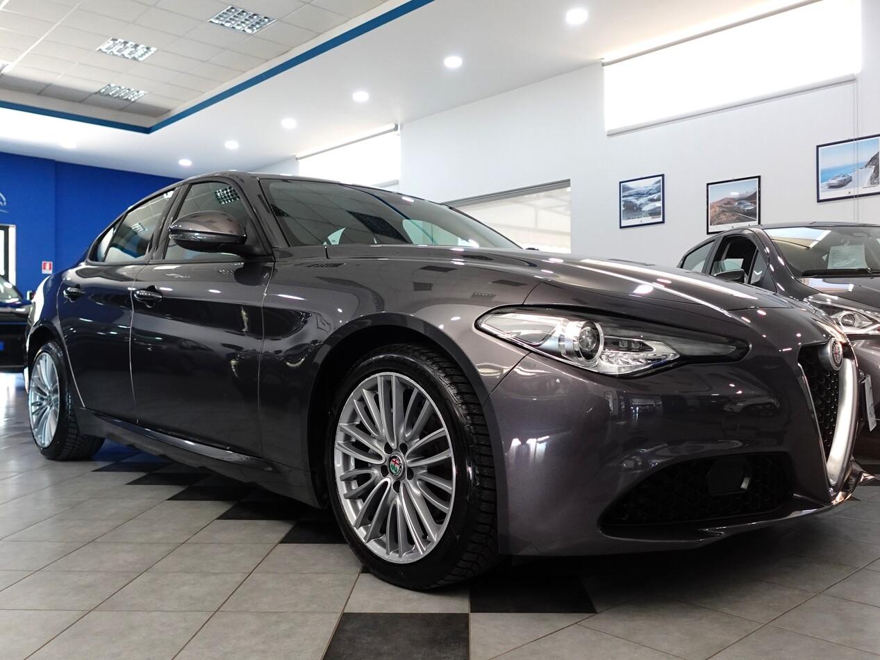 Alfa Romeo Giulia 2.2 MJT 160 CV BUSINESS