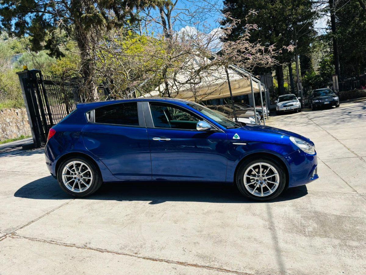 Alfa Romeo Giulietta 1.6 JTDm-2 105 cv Distinctive Facelift