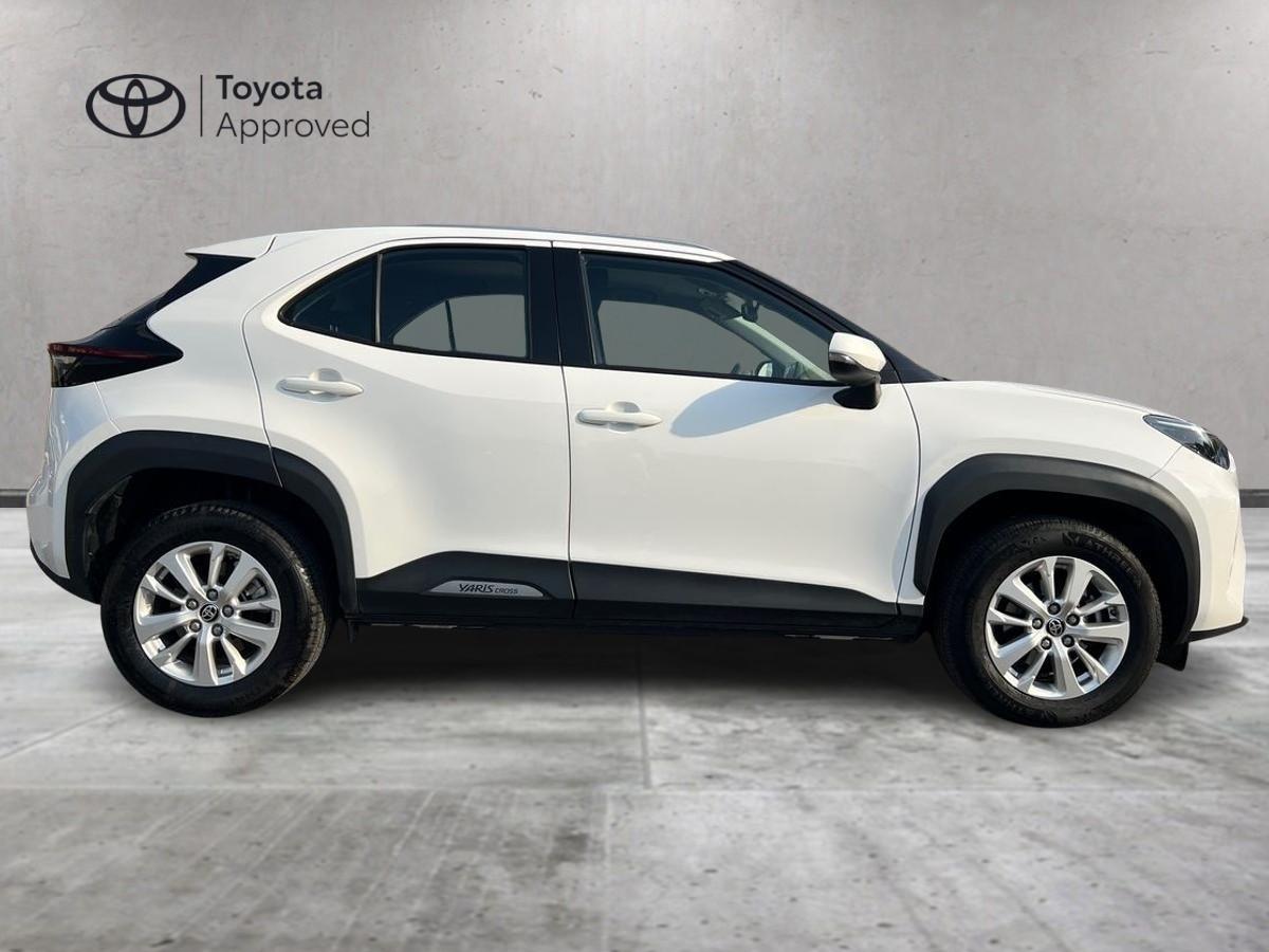 TOYOTA Yaris Cross 2021 - Yaris Cross 1.5h Active fwd 116cv e-cvt