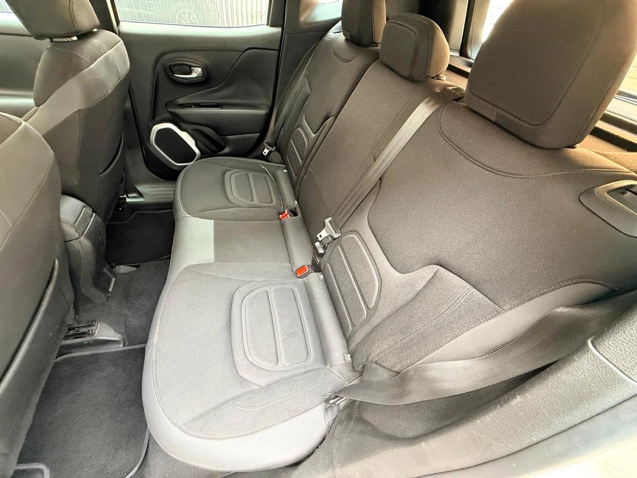 Jeep Renegade 1.6 Mjt 120 CV Limited ***GANCIO DI TRAINO***