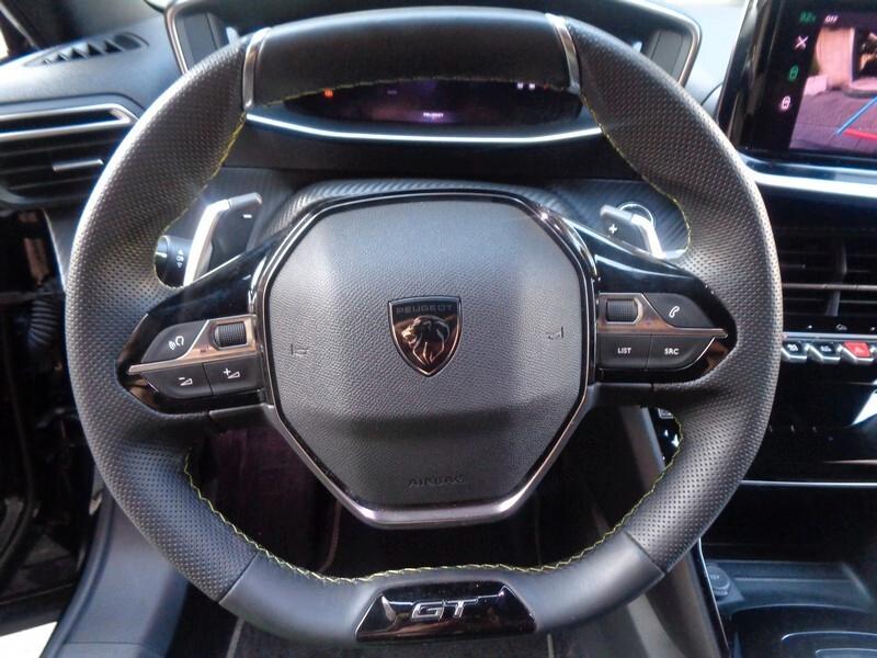 Peugeot 2008 BlueHDi 130 S&S EAT8 GT