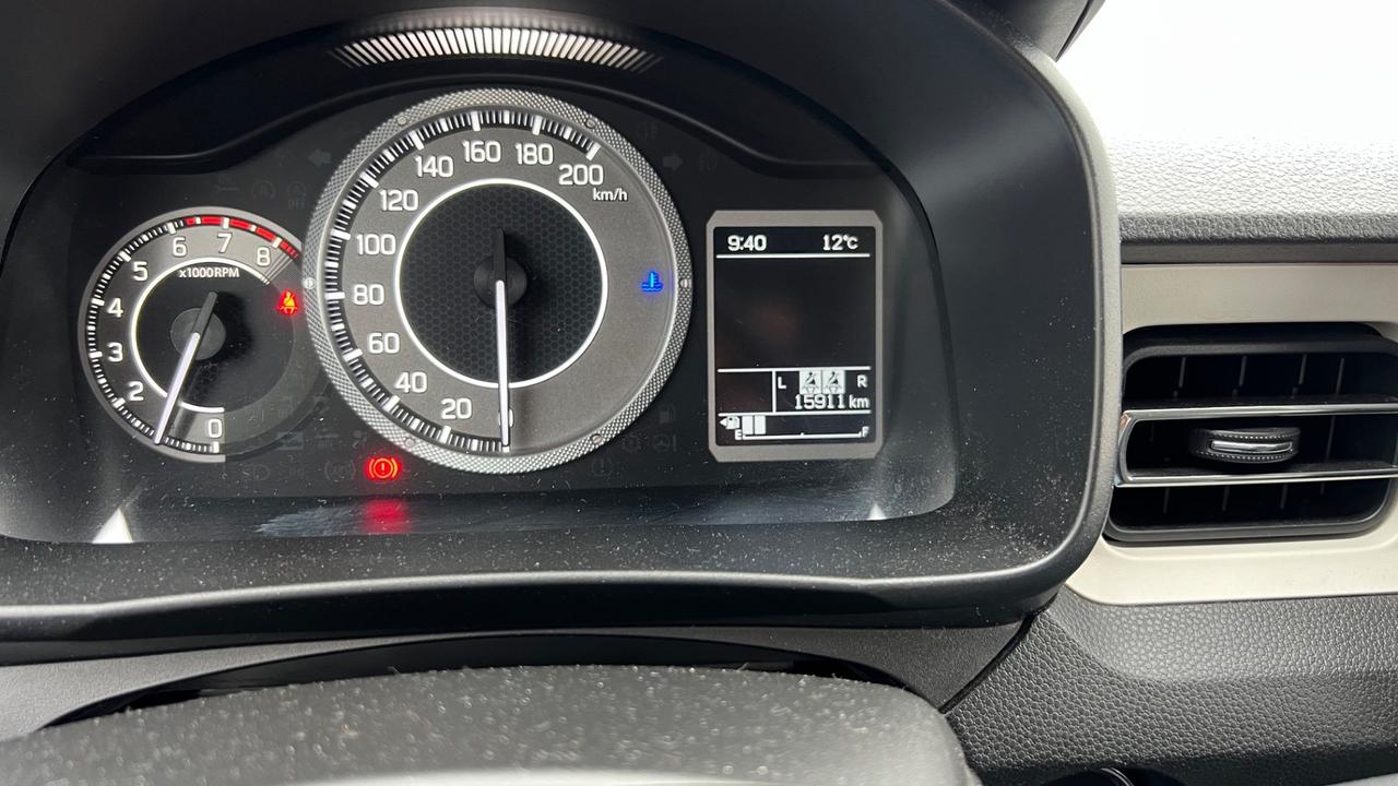 Suzuki Ignis 1.2 Hybrid Top