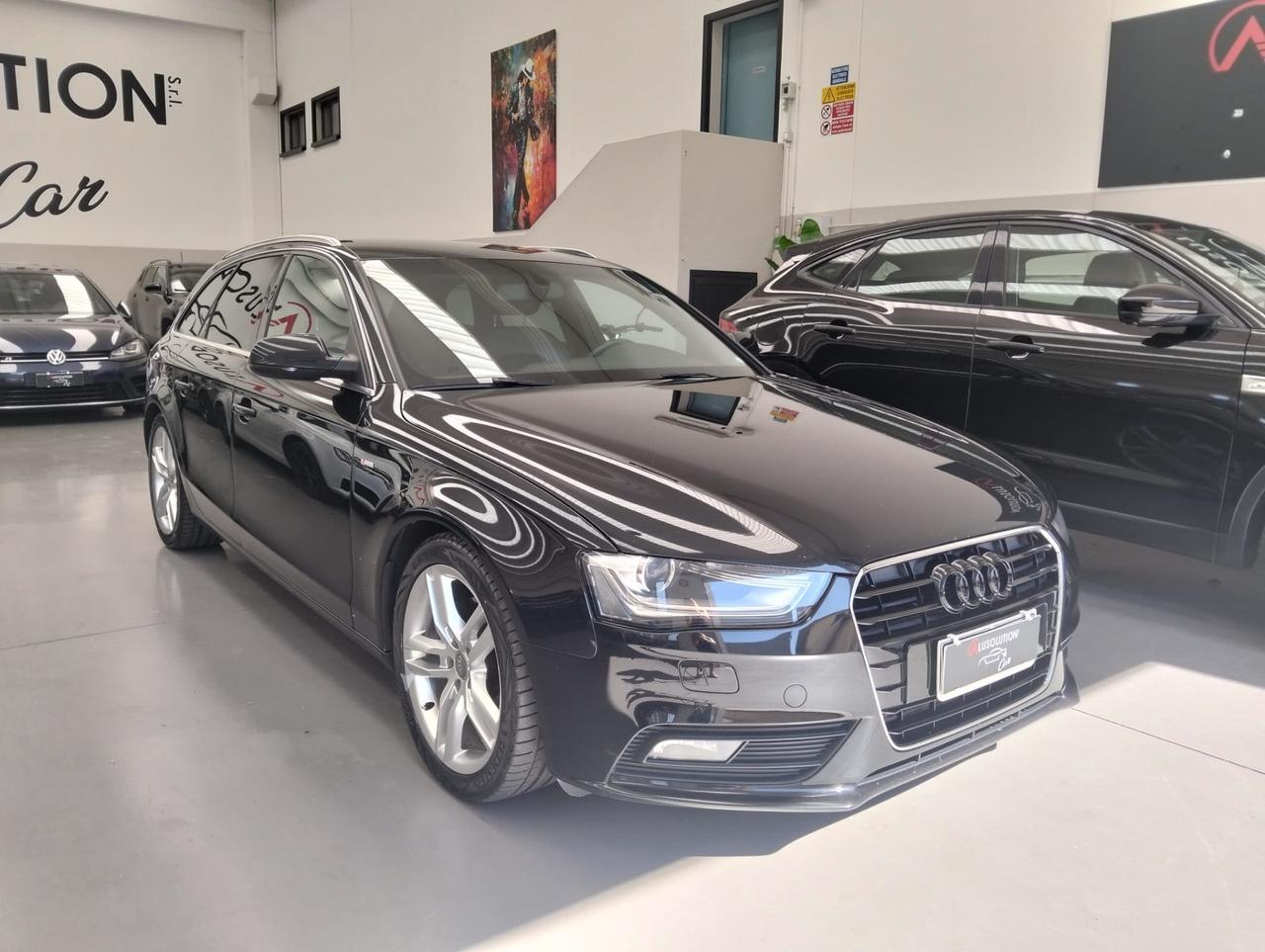 Audi A4 Avant 2.0 TDI S LINE 150 CV