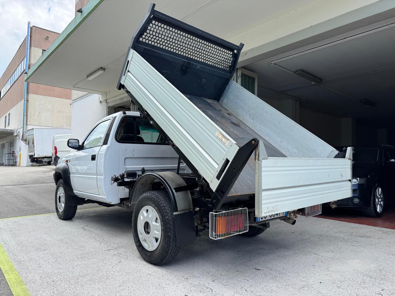 Tata Pick-Up 2.0TD RIBALTABILE TRILATERALE CUCCINI