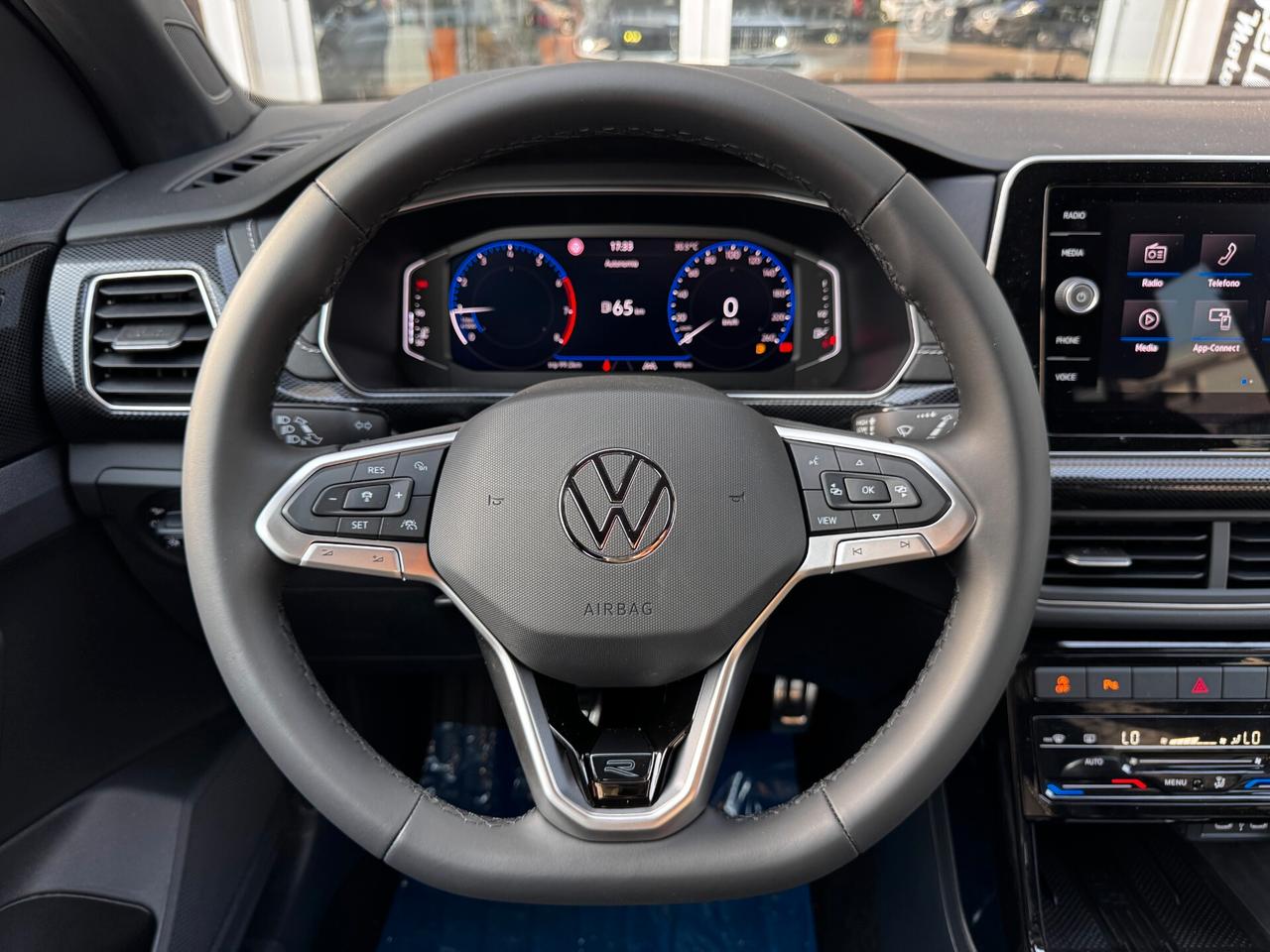 Volkswagen T-Cross 1.0 TSI 115 CV R-Line Plus