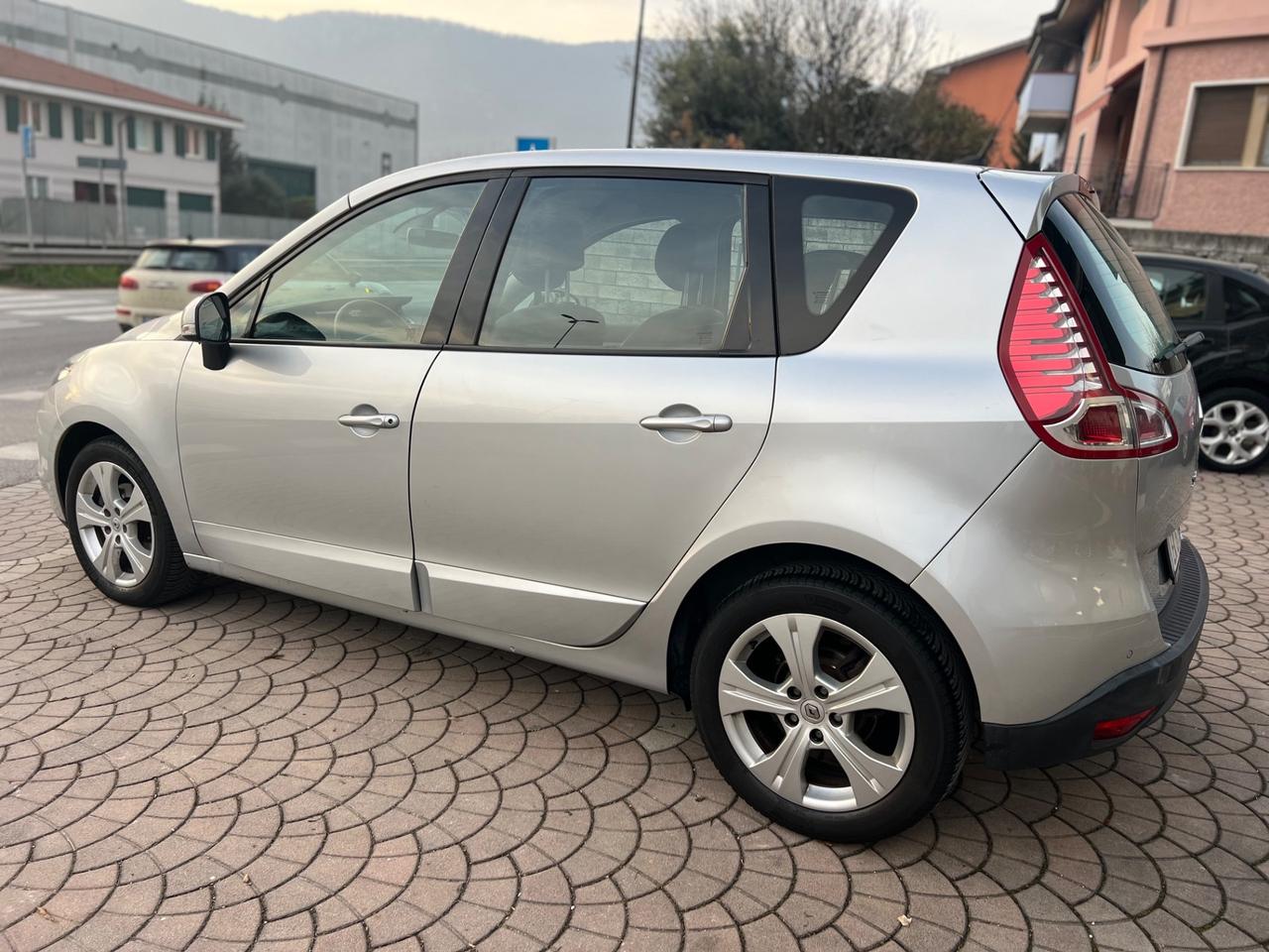Renault Scenic Scénic 1.5 D - Garanzia 12 mesi