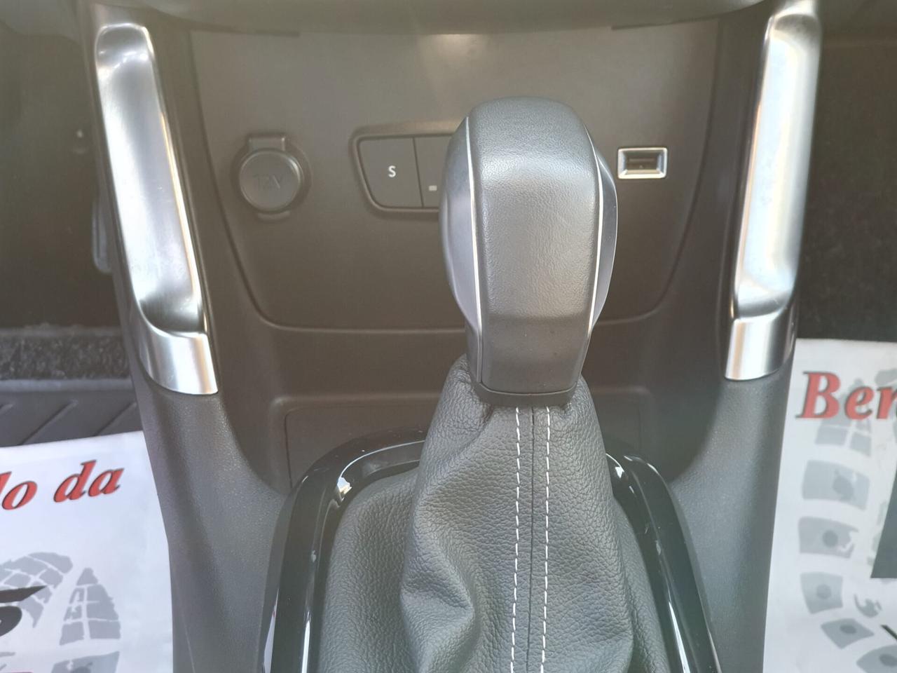 Citroen C3 Aircross BlueHDi 120 S&S EAT6 Shine Pack
