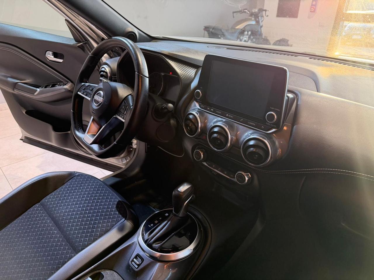 Nissan Juke 1.0 DIG-T 114 CV DCT N-Connecta