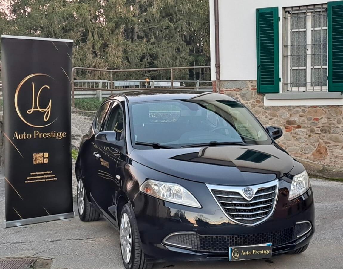 Lancia Ypsilon 1.2 69 CV 5 p S&S Platinum