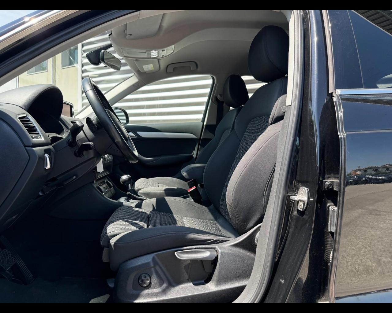 AUDI Q3 2.0TDI S-TRONIC QUATTRO DESIGN