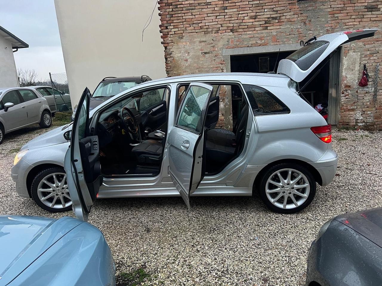 Mercedes-benz B 200 CDI Sport