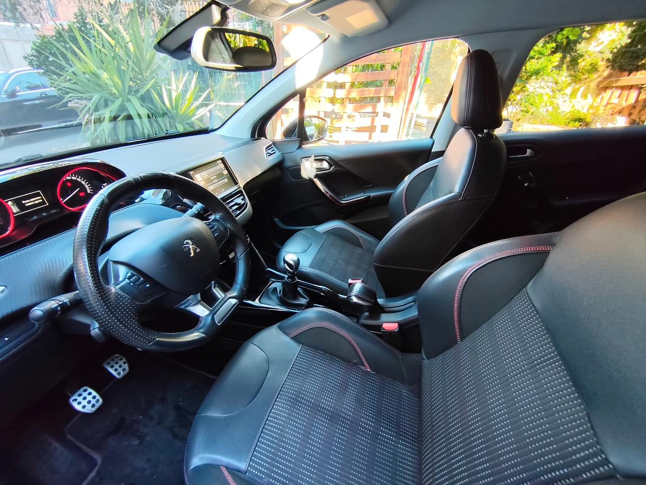 Peugeot 2008 1.2 Turbo 130 S&S GT Line 2016