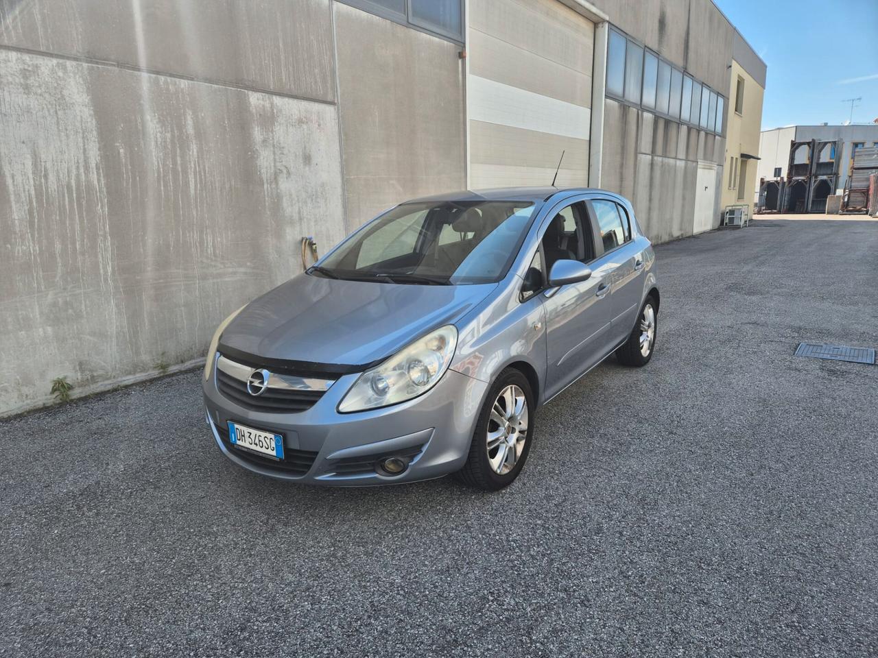 Opel Corsa 1.2 5 porte Easytronic Enjoy