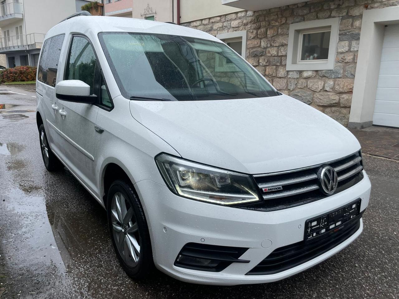 VW CADDY 4x4 2.0 TDI 122CV HIGHLINE 4 MOTION GANCIO