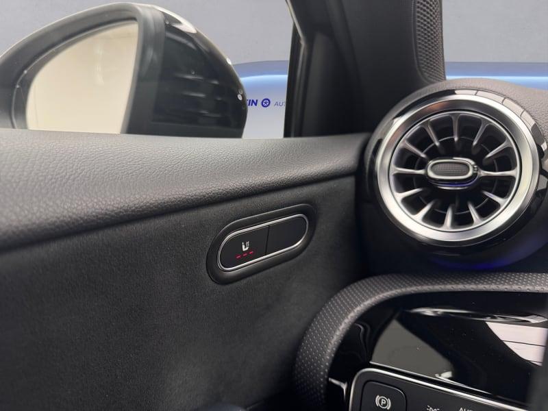 MERCEDES BENZ A 180 AUTOMATIC AMG LINE