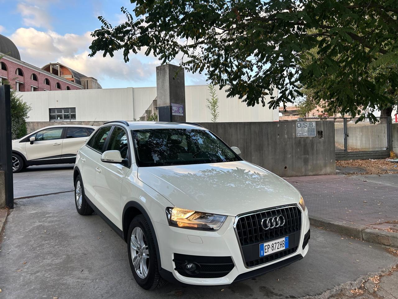 Audi Q3 TDI KM.80.000! Gancio traino