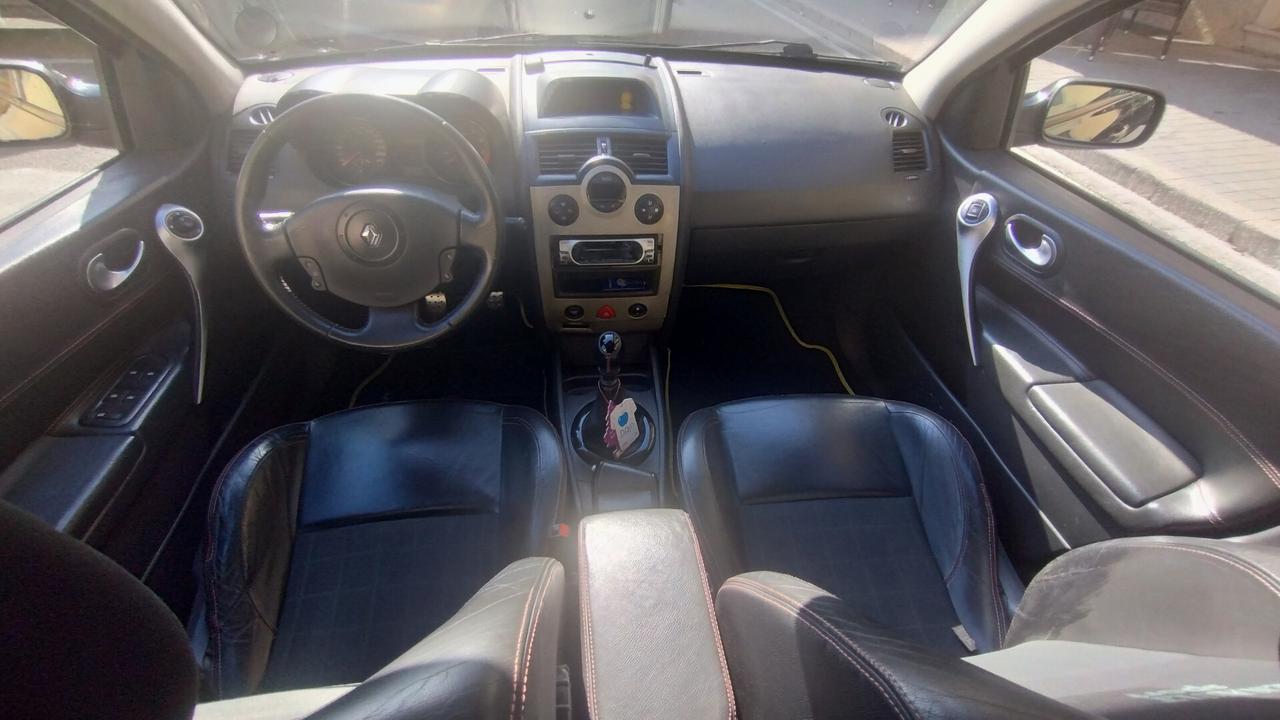 Renault Megane Mégane 2.0 T 225CV 5 porte Sport Power