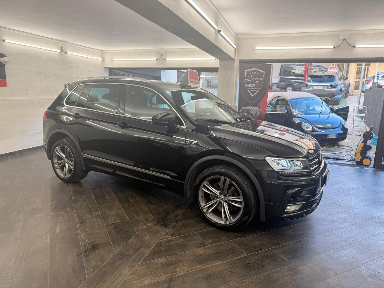 Volkswagen Tiguan 2.0 TDI r-line