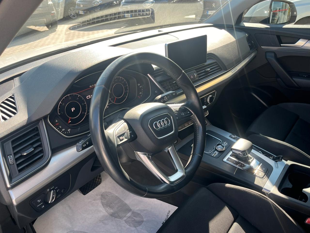 Audi Q5 2.0 TDI quattro S tronic Business Sport