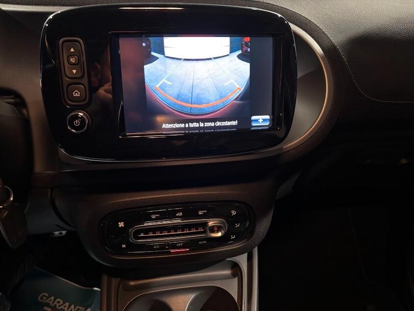 Smart brabus FOR FOUR XLLUSIVE 109CV-JBL