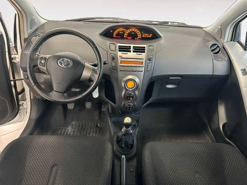 TOYOTA Yaris 5p 1.0 SoL