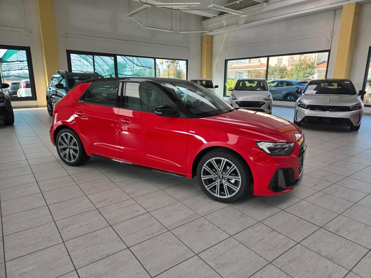 Audi A1 SPB 30 TFSI S tronic line edition