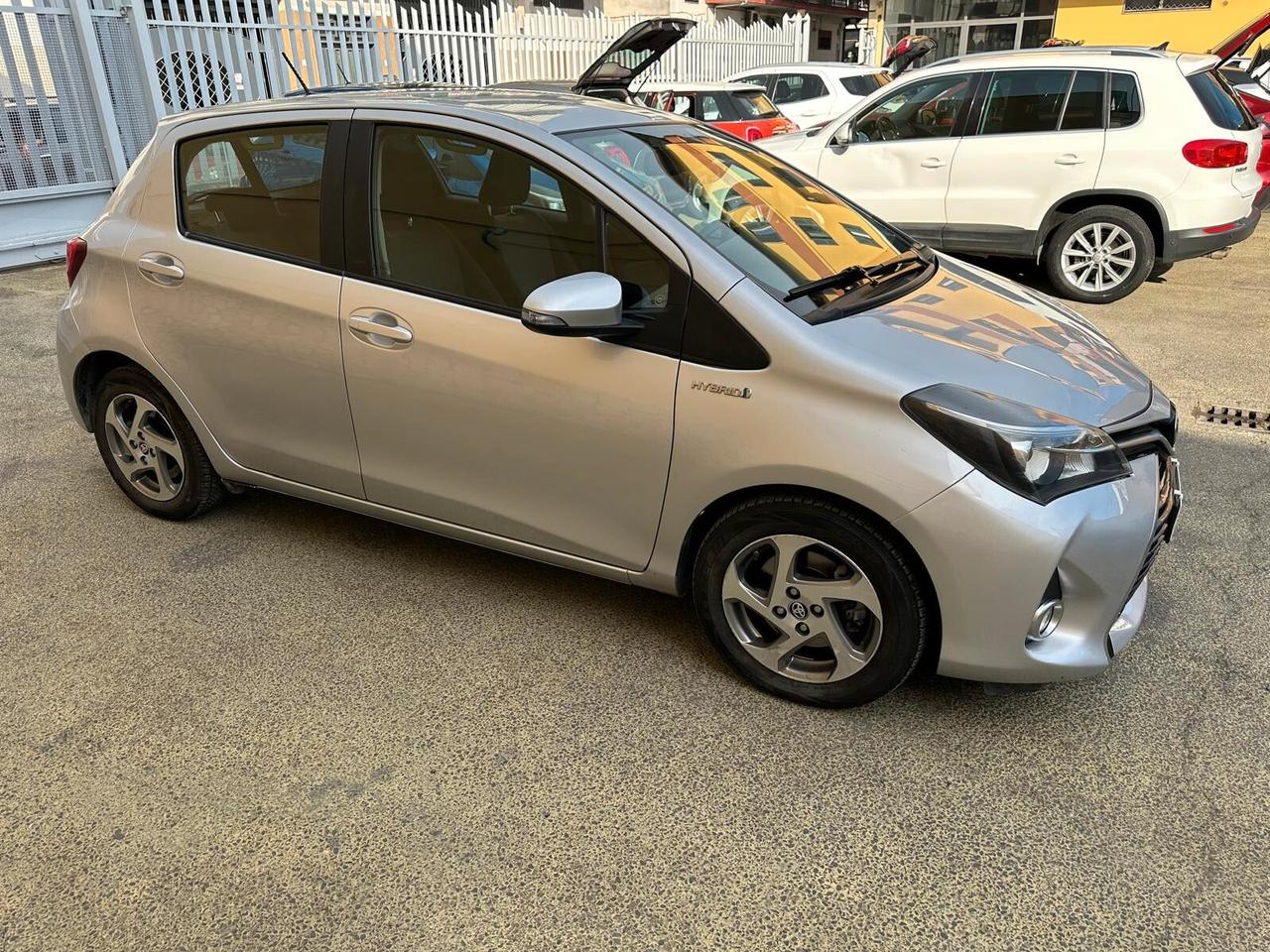 Toyota Yaris 1.5 Hybrid 5 porte Active