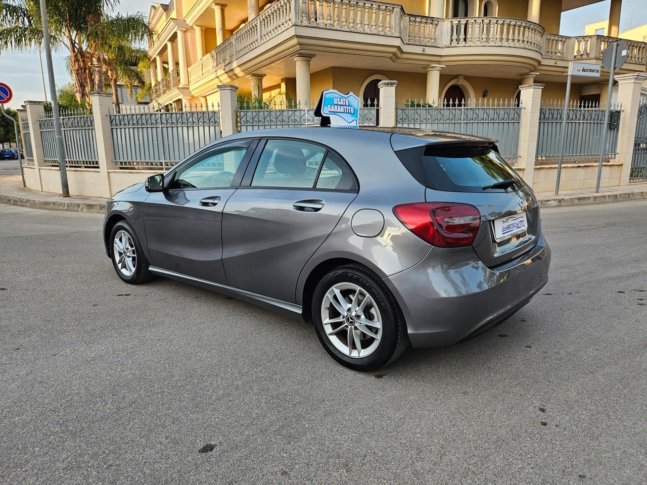 Mercedes-Benz A-Klasse A 180 CDI BlueEfficiency Edition Standard