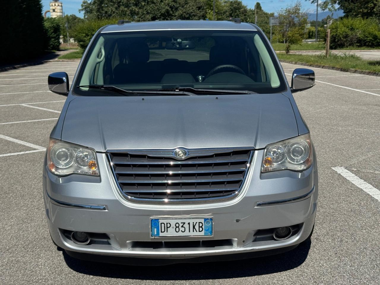 Chrysler Voyager Grand 2.8 CRD Limited 7 Posti