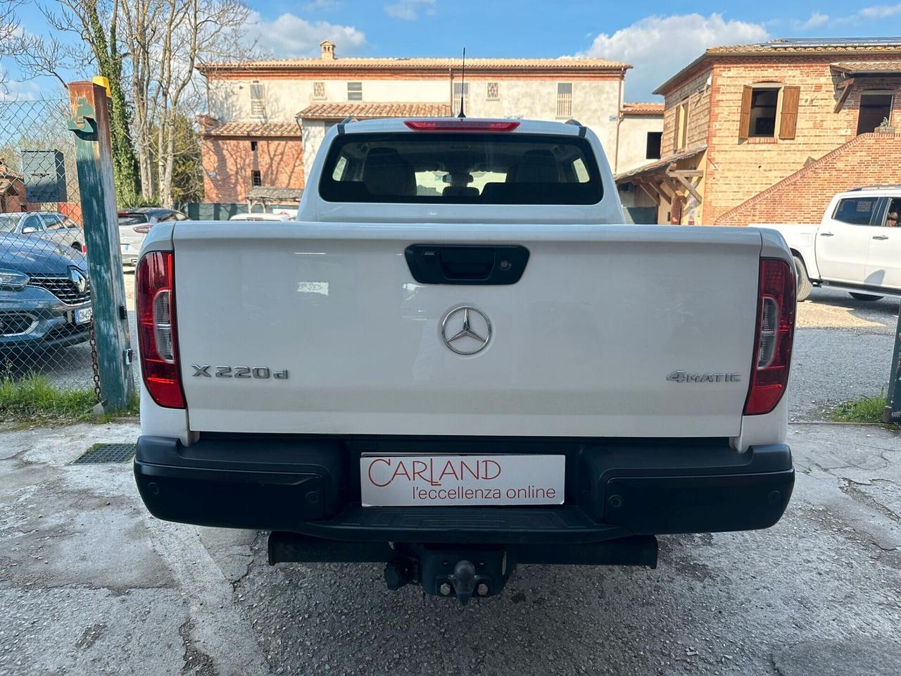 Mercedes-Benz X 220 Mercedes Benz X 220d 4Matic DA AGGIUNGERE IVA