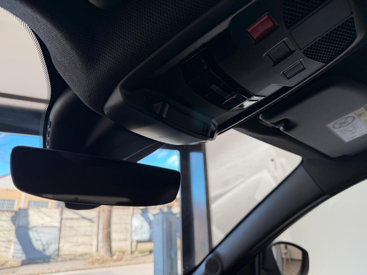 Jeep Avenger 1.2 Turbo 100 CV Summit