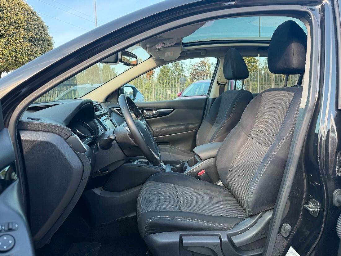 Nissan Qashqai 1.5 dCi Tekna