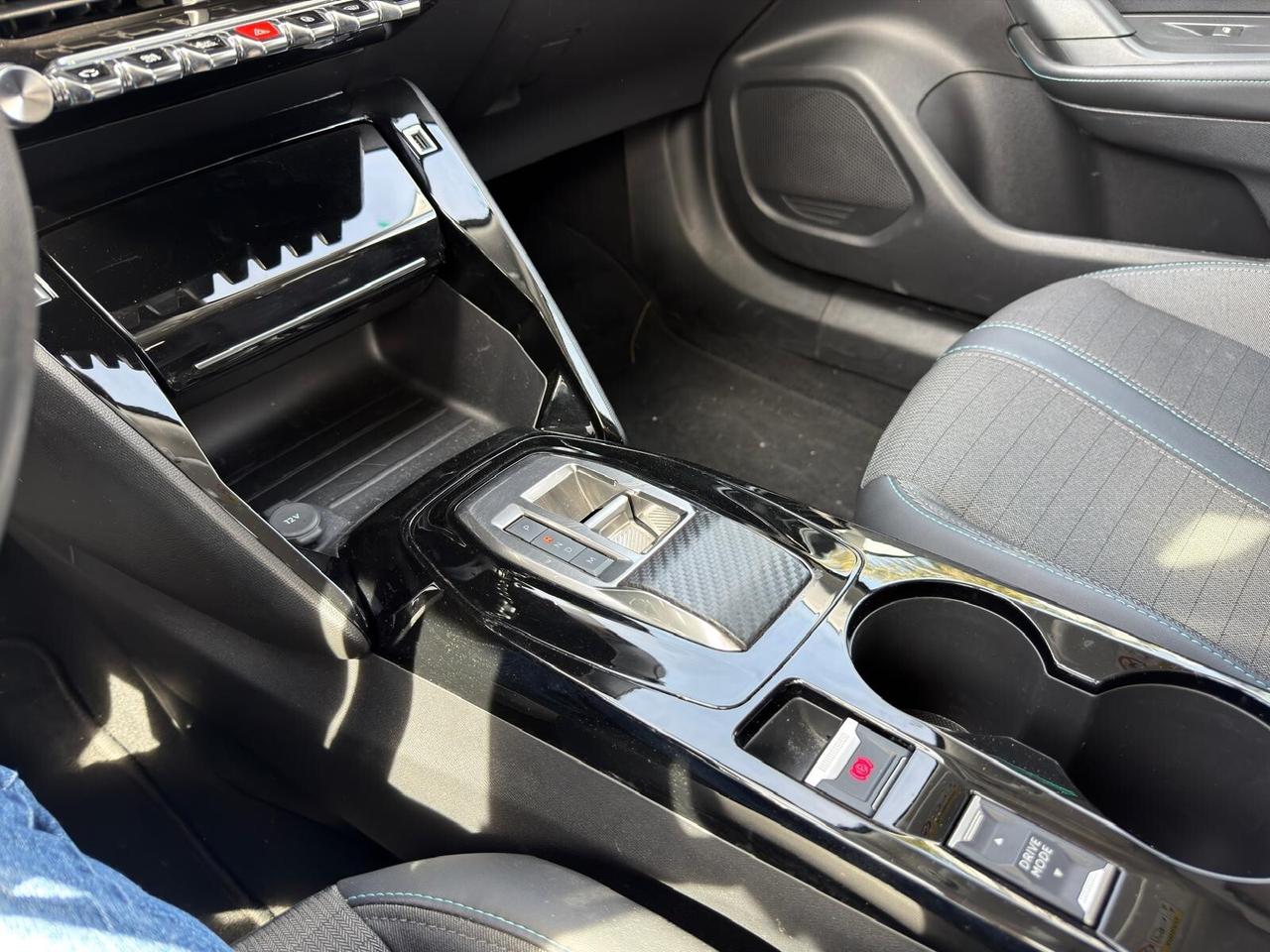 Peugeot 2008 BlueHDi 130 Cv S&S EAT8 Allure Pack
