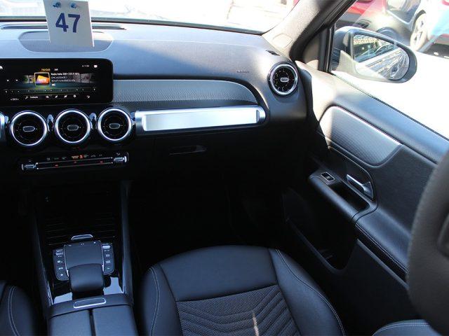 MERCEDES-BENZ GLB 180 d Automatic Sport