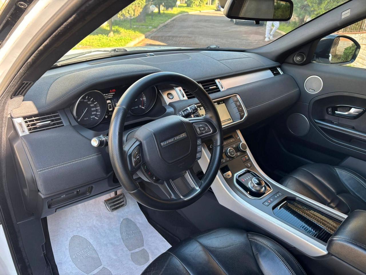 Land Rover Range Evoque 2.0 TD4 180 CV 5p. SE Dynamic