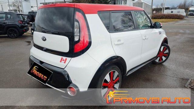 KIA Soul 1.6 GDi White e red