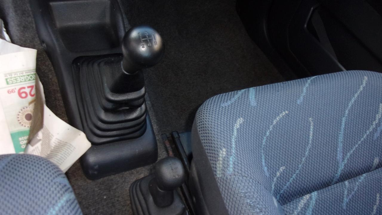 Suzuki Jimny 1.5 DDiS cat 4WD JLX