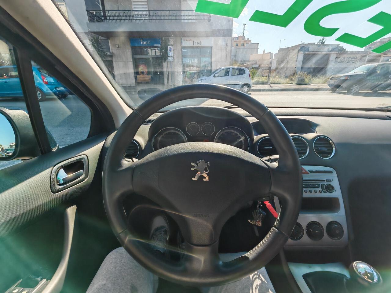 Peugeot 308 1.6 8V HDi 93CV 5p. Tecno