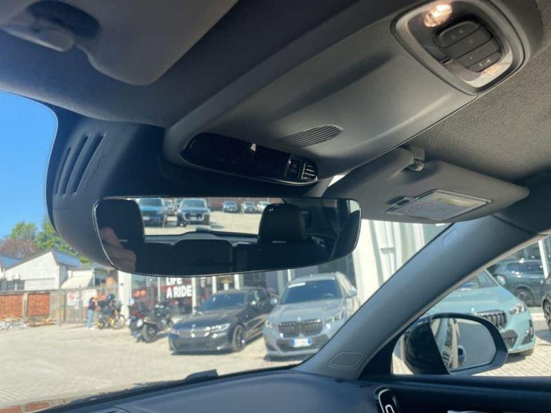 Volvo XC40 2.0 D3 MOMENTUM GEARTRONIC