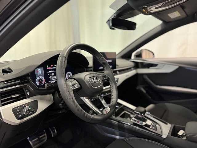 Audi A4 Avant 40 TDI quattro S tronic S line edition