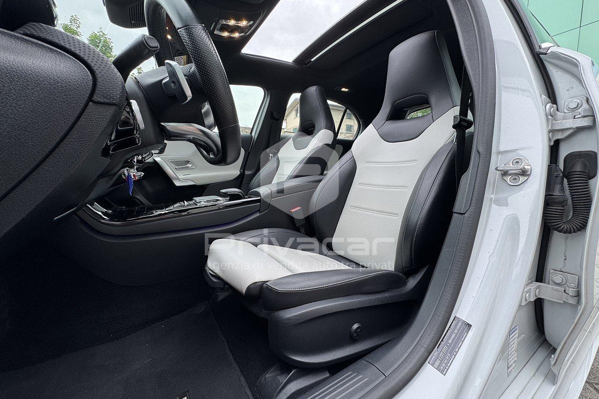 MERCEDES A 180 d Automatic Premium