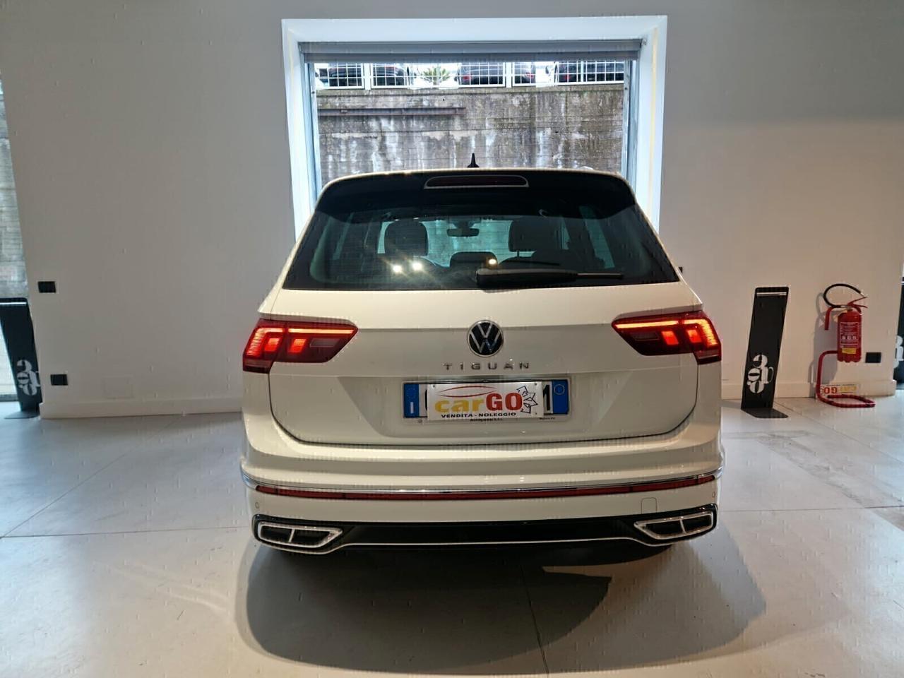 Volkswagen Tiguan 2.0 TDI 150 CV SCR DSG R-Line