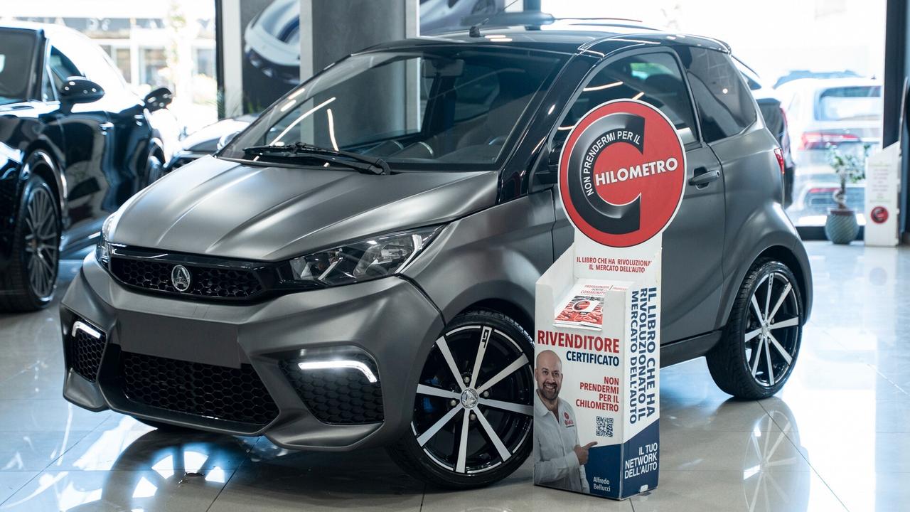 Aixam City GTO 16" PACK LUCI CARPLAY LED PELLE BLOCKSHAFT UNICO PROPRIETARIO KM CERTIFICATI FULL OPTIONAL