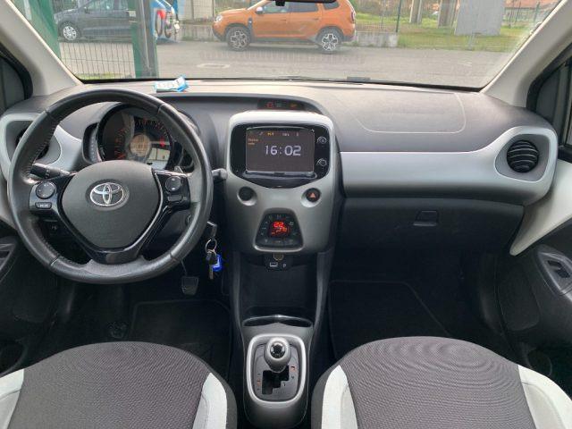 TOYOTA Aygo 1.0 VVT-i 69 CV 5 porte x-clusiv MMT